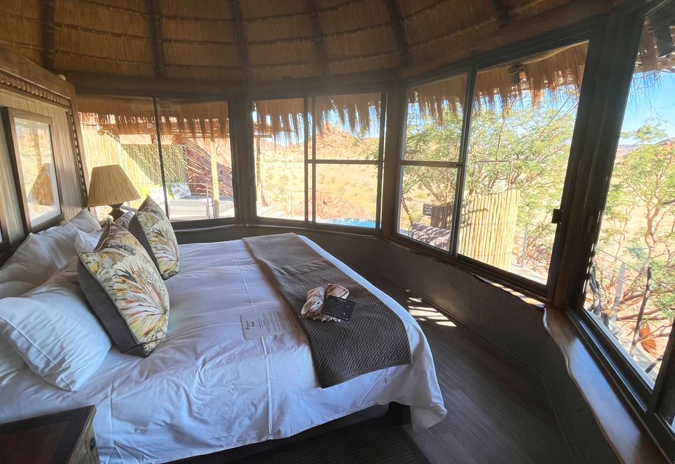 Mowani Mountain Suite