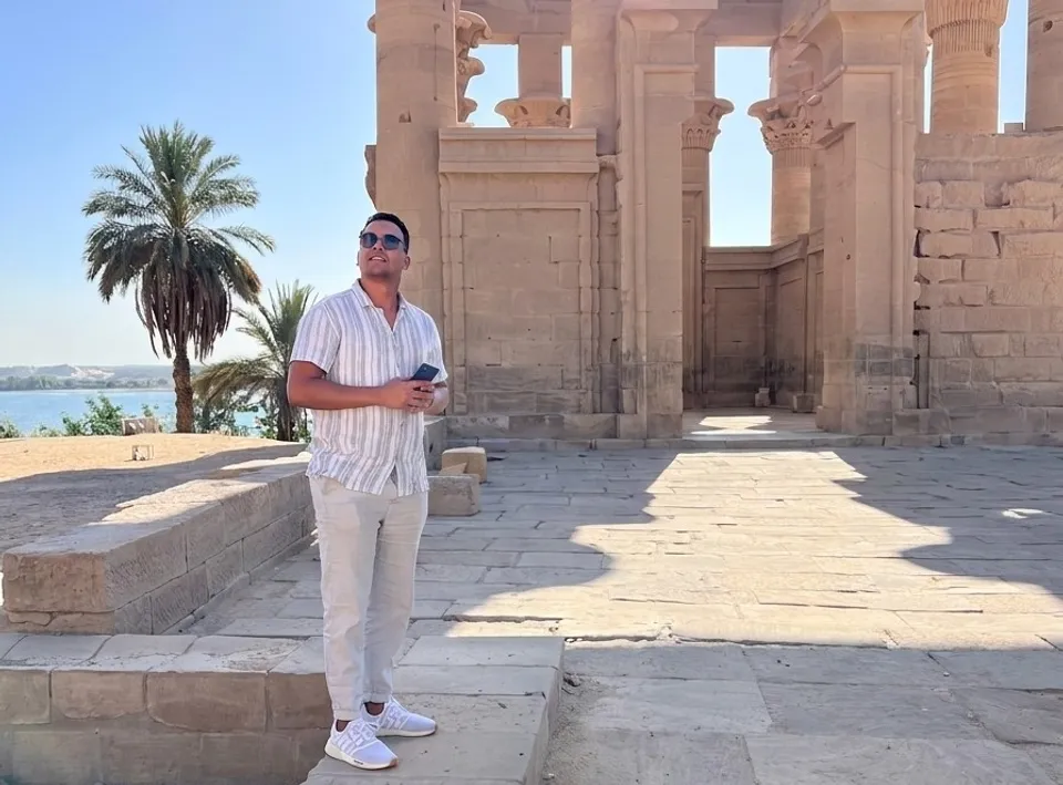 geoplaner Mohamed Adam unterwegs in Oberägypten