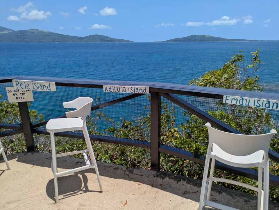 Ausblick von Efate (Vanuatu) zur Insel Pele