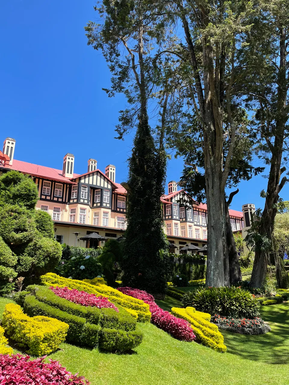 Garten im Grand Hotel Nuwara Eliya