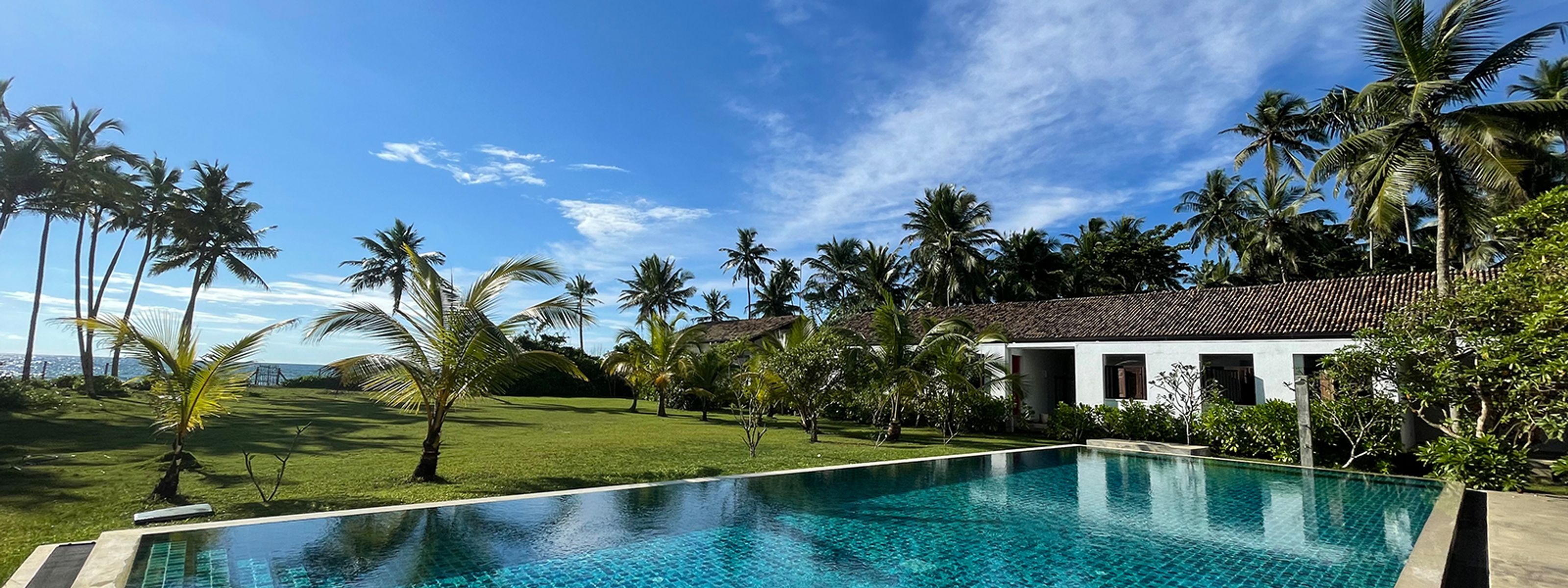 Ananda Resort Sri Lanka Gartenbereich mit Pool