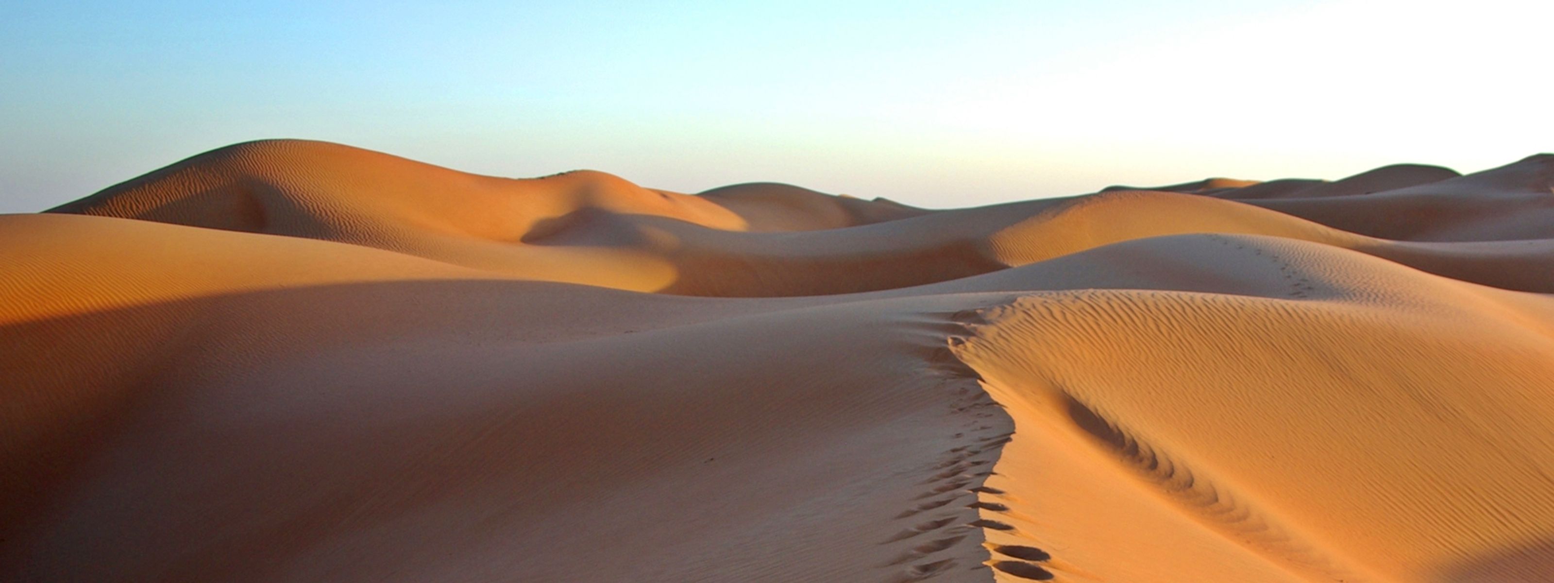 Entspannen in Oman - Traumstrand und Wüstenerlebnis