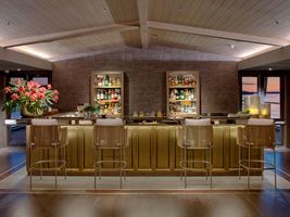 Indoor Lounge auf der Aqua Nera