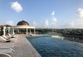 Barbados Sandals Royals Barbados, Infinity Pool auf dem Dach