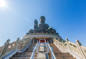 Buddha, Lantau