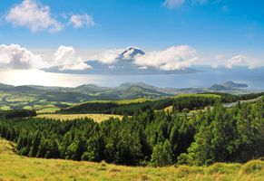 Faial mit Blick auf Pico, Azoren