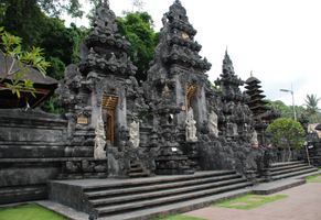Bali, Hinduistische Tempel