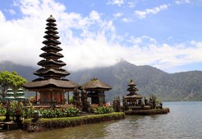 Pura Ulun Danu Wassertempel am Bratansee auf Bali