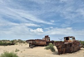 Friedhof der Schiffe in Muynak, Usbekistan