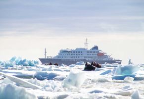 MS Hondius © Oceanwide Expeditions