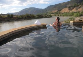 Iron Mountain, Hot Springs