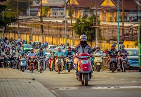 Flut von Motorrollern in Saigon