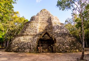 Cobá, eine berühmte Ruinenstätte der Maya
