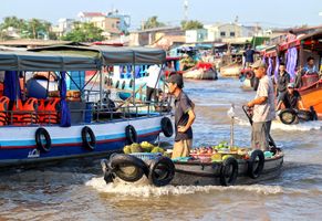 Schwimmender Markt in Vietnam