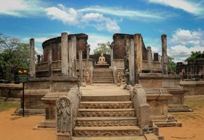 Vattadhage, Polonnaruwa