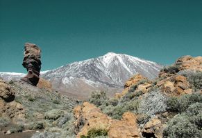 Die Felsformation Roques de García im Süden des Nationalparks Teide 