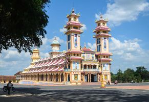 Der Cao Dai Tempel ist das Zentrum der Anhänger der Cao Dai Religion