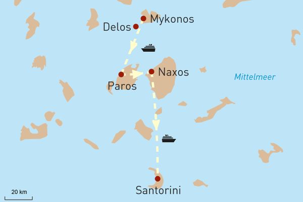 Inselhüpfen Kykladen: Von Mykonos über Paros und Naxos nach Santorini