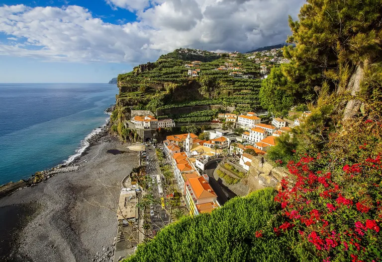 Panoramablick auf die Insel Madeira
