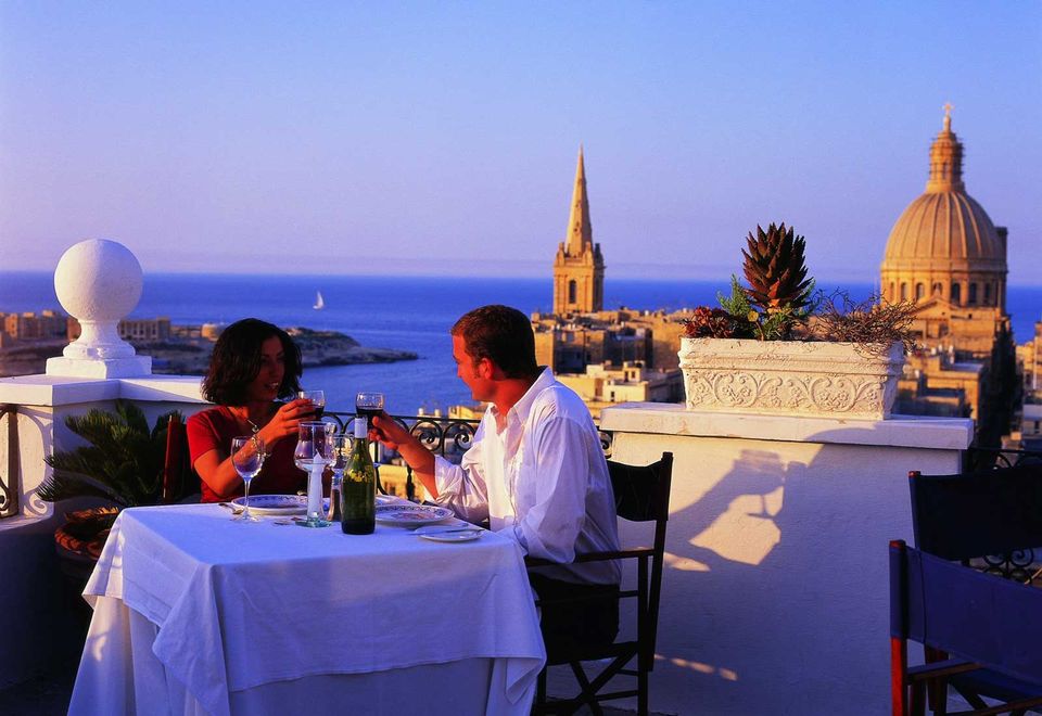Malta Reise Trinken Essen