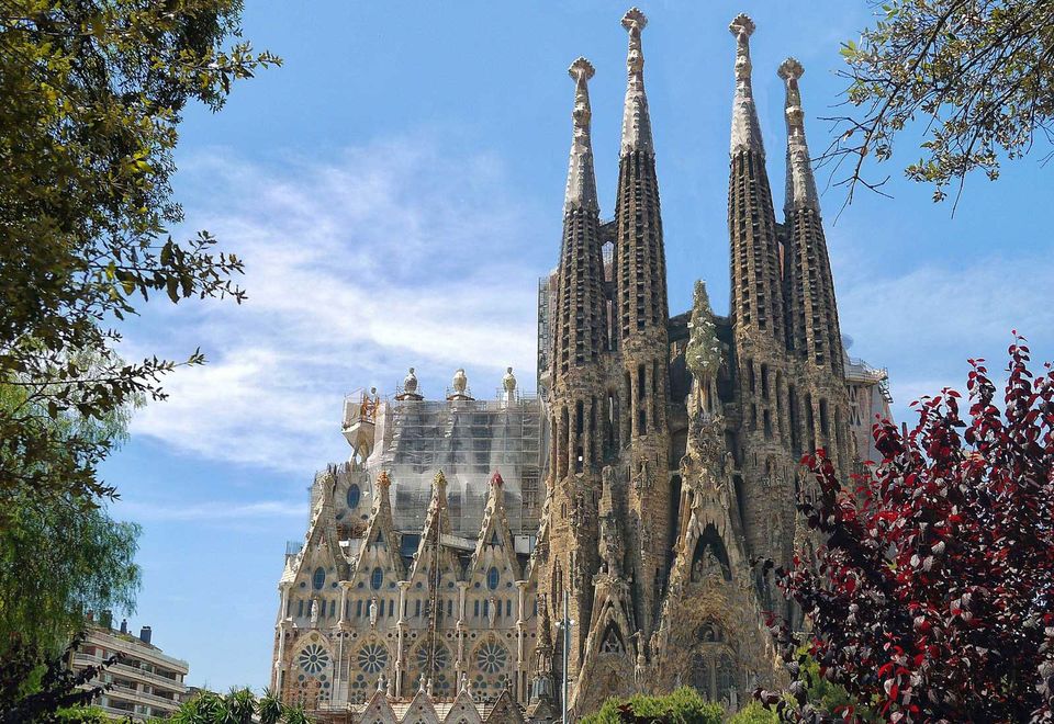 Die berühmte Sagrada Familia in Barcelona, ein Meisterwerk Gaudis