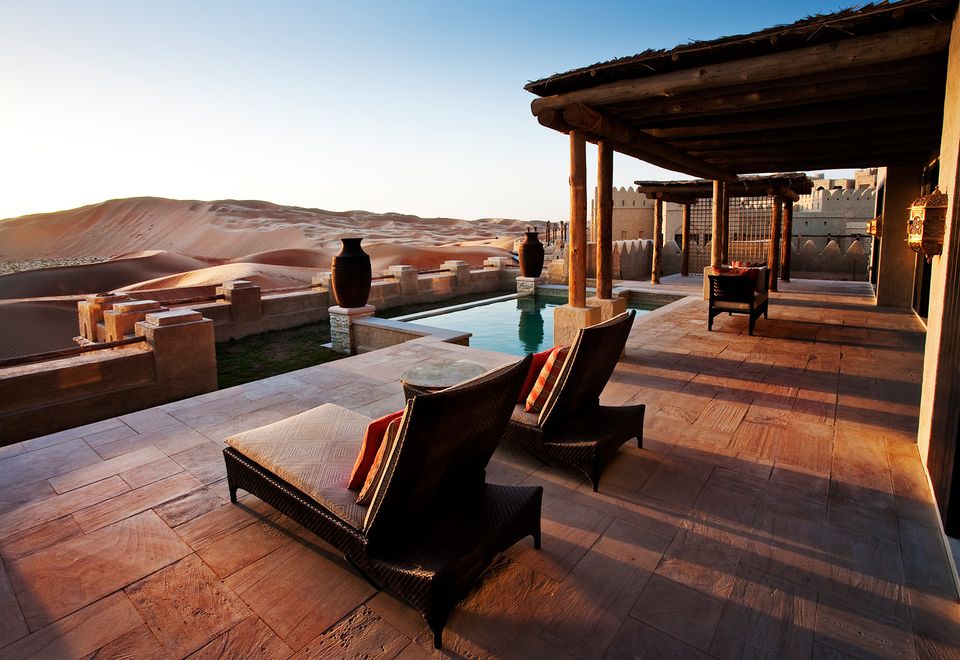 Terrasse, Wüstencamp Anantara Al Qasr