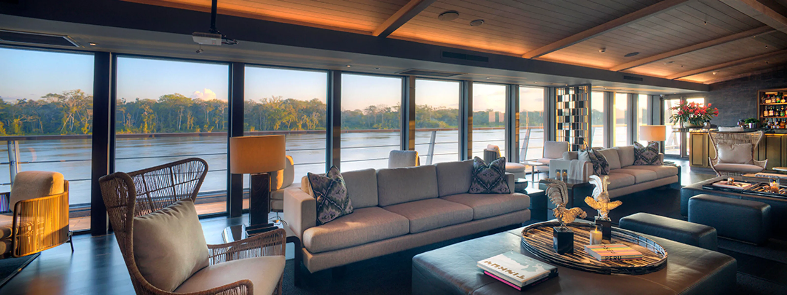 Lounge auf der Aqua Nera