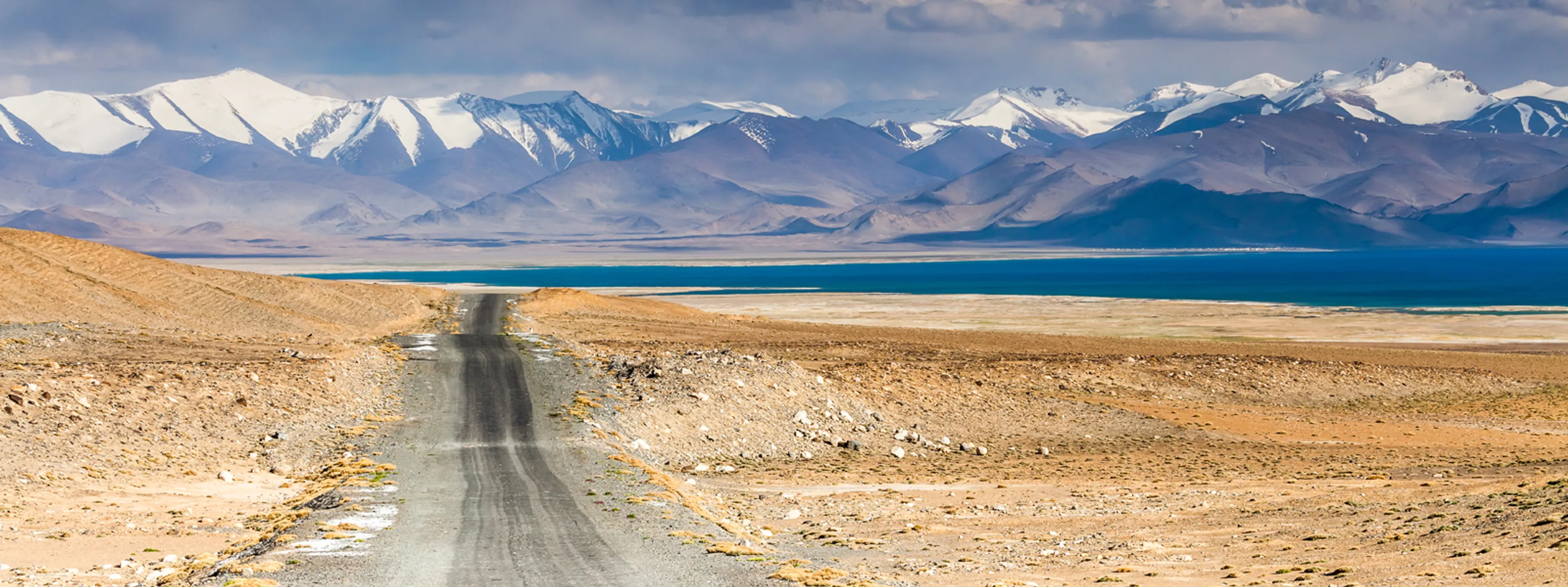 Schöne-Aussicht-auf-Pamir