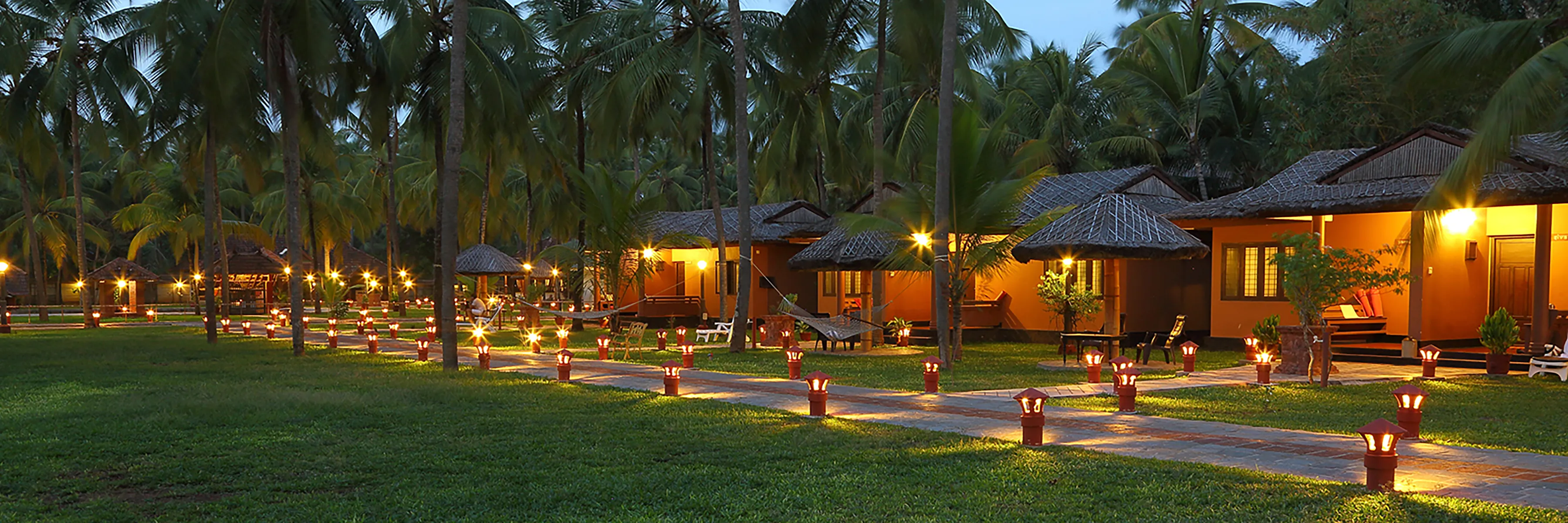 Sitaram Cottages in den Abendstunden