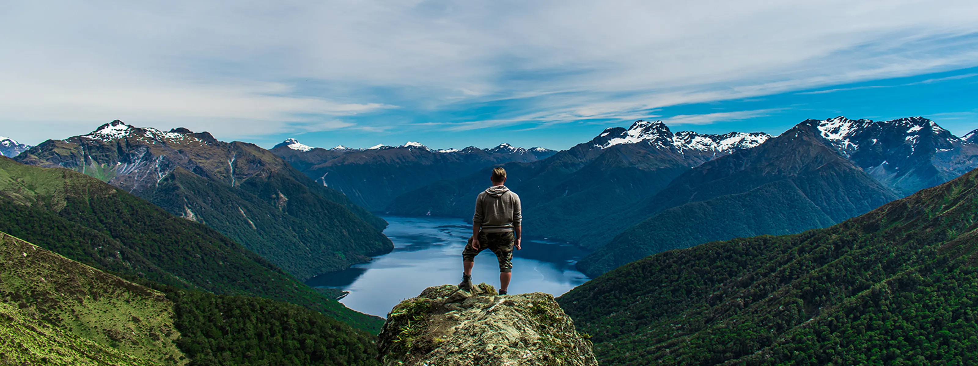 Wanderer auf dem Kepler Track AdobeStock © Chris
