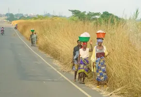 Fahrt durch das Land Angola