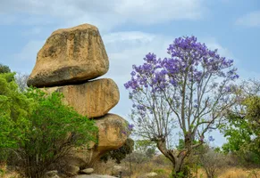 Steine im Gleichgewicht – Balancing Rock bei Harare