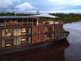 Aqua Nera auf dem Amazona