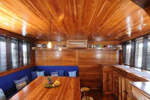 Aufenthaltsraum auf der Moana Cruise