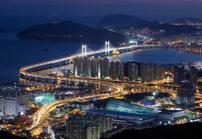 Busan bei Nacht