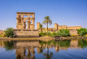 Der Philae-Tempel auf der Insel Agilkia bei Assuan.