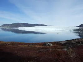 Die beeindruckende Abbruchkante des Eqi Gletschers