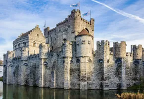 Die mittelalterliche Burg Gravensteen in Gent – eindrucksvolle Festung mit spannender Geschichte im Herzen der Stadt.