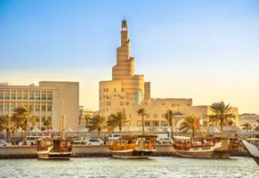 Die Skyline von Doha bei Ihrem Aufenthalt in Katar