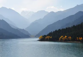 Himmelssee, Tianshan Gebirge