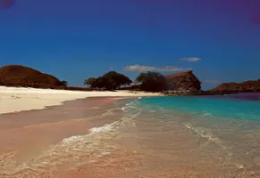 Pink Beach, Komodo