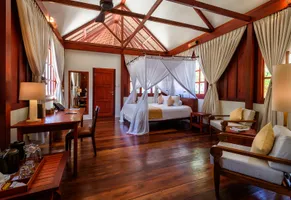 Turtle Beach Bungalow, Wakatobi Resort