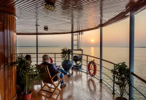 An Deck der RV Kindat Pandaw