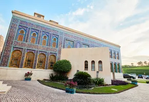 Kunst und Kultur im Katara Cultural Village in Katar