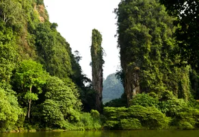 Landschaft in der Umgebung von Ipoh Stadt, Malaysia