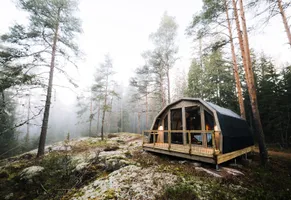 Naturlodge im Winter