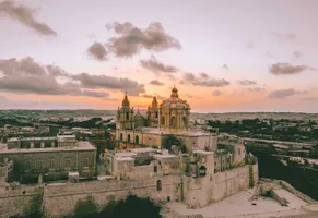 Panorama über die ehemalige Hauptstadt von Malta – Mdina mit der Kathedrale St. Paul