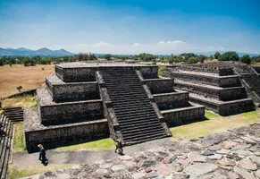 Sonnenpyramide Teotihuacán