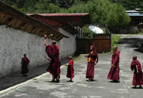 Mönche in Bhutan