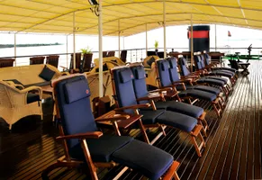 Das Deck auf der Orient Pandaw